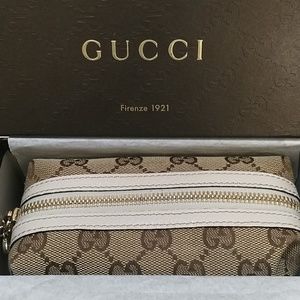NIB Authentic GUCCI Cosmetic Case